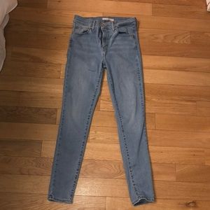 Levi’s Jeans